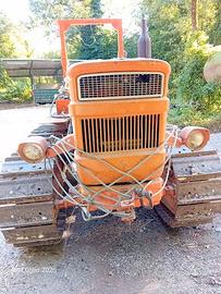 Trattore cingolato OM 655