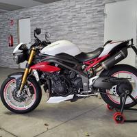 Triumph Speed Triple 1050 R ABS - 2016