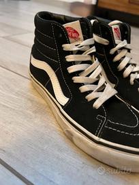 Vans alte nere