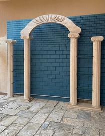 ELEGANTE ARCO IN TRAVERTINO