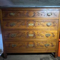 Cassettiera in legno con specchio e ripiano in mar