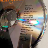 20 dischi CD con 2 porta CD. musica