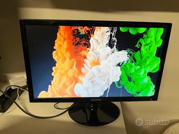 Monitor samsung S22D300