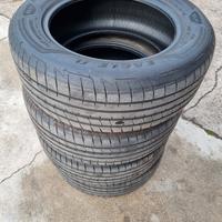 4 GOMME ESTIVE GOOD YEAR 235/60 R18 107V