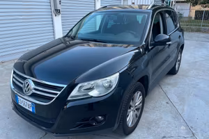 Volkswagen Tiguan 2.0 TDI DPF 4MOTION DSG Sport & 