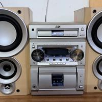 stereo con lettore cd e cassette 