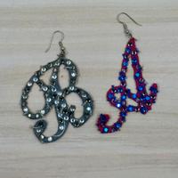 Orecchini in pizzo ricamato Mod. Alfabeto Corsivo