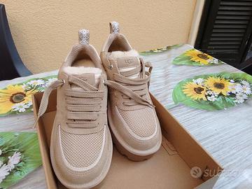 UGG scarpe unisex misura 39