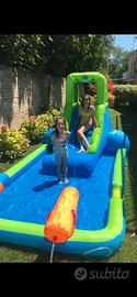 Gonfiabile giochi acqua