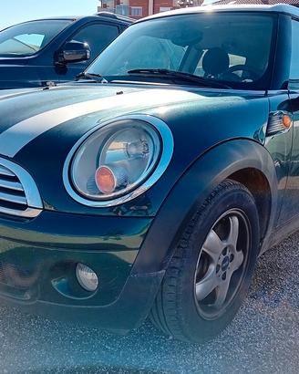 RICAMBI MINI COOPER CLUBMAN ANNO 2008