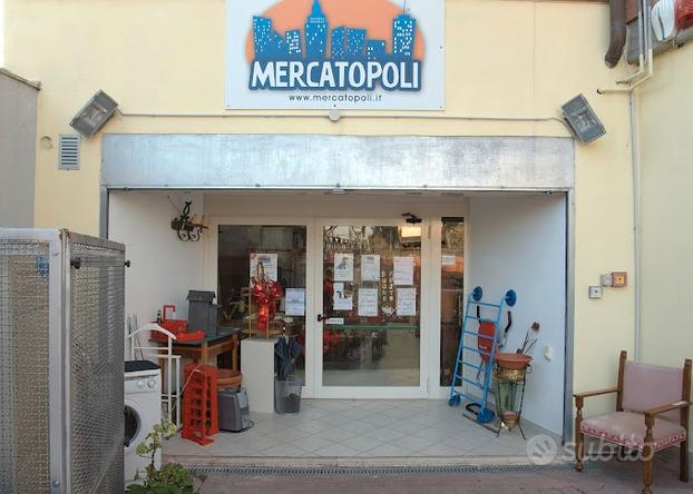 Attività (Mercatino Dell'Usato)