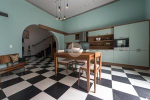 4 LOCALI A MONTESARCHIO