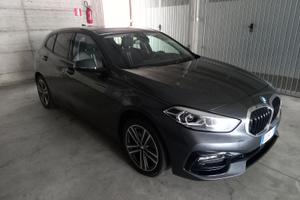 BMW Serie 1 118i F40 Versione Sport 136 CV,04/2021