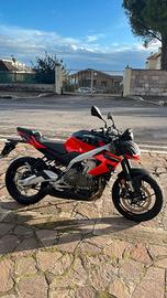 Aprilia Tuono 457