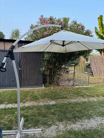 Ombrellone a braccio