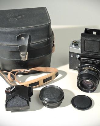 KIEV 60 - fotocamera reflex 6x6 per pellicola 120