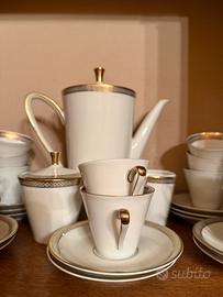 Antico servizio da tè e caffe