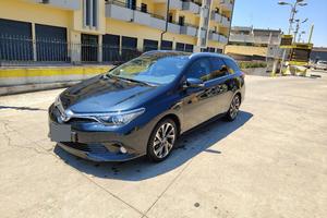 Toyota Auris Touring Sport SW 1.8 hybrid