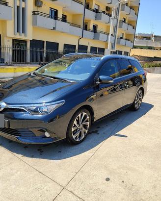 Toyota Auris Touring Sport SW 1.8 hybrid