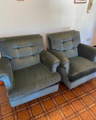 Divano a letto e poltrone