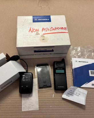 Cellulare Motorola Microtac nuovo mai usato