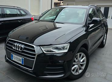 Audi Q3 2.0 TDI 120 CV Business