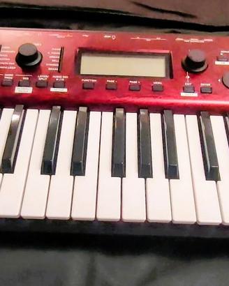 KPRG KROSS 2 - 61 TASTIERA E SINTETIZZATORE