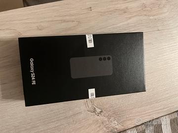Samsung Galaxy 24FE nuovo