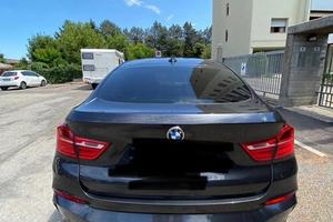 BMW X4 M SPORT vendessi tenuta sempre in garage