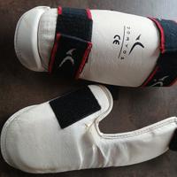 protezioni arti marziali Domyos Tg S Presentano Se