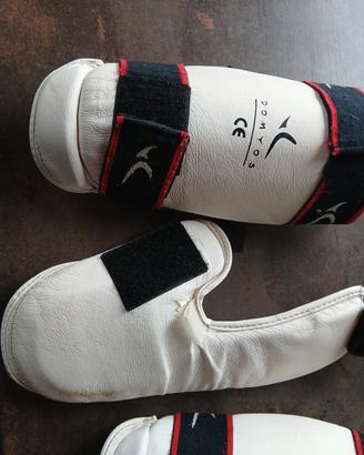 protezioni arti marziali Domyos Tg S Presentano Se