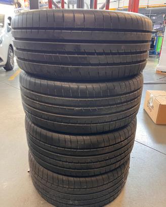 Gomme usate 225/45r18 Estive Goodyear RFT ottime c