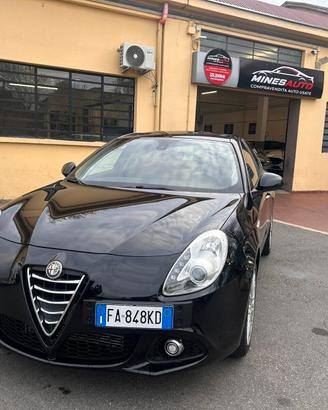 Alfa Romeo Giulietta Anno 2015 1.6 DIESEL Manuale