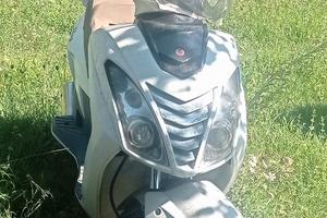 Scooter  Malaguti blog  125