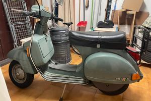 Vespa px arcobaleno 150 verde salvia