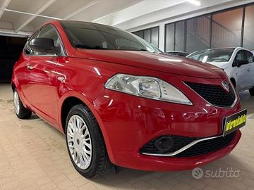 LANCIA Ypsilon 1.2 69 CV 5 porte GPL Ecochic Silve