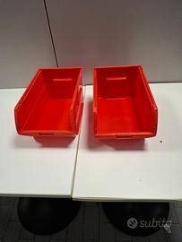 contenitori in plastica impilabili