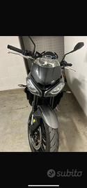 Cupolino street triple 765