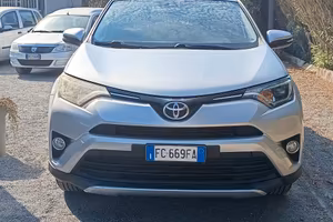 Toyota RAV4 2016 - 2.0 D-4D 2WD Business LB AUTOMO