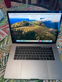 MacBook pro 2019 i7