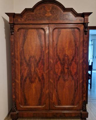 Armadio Luigi Filippo prima metà del 1800