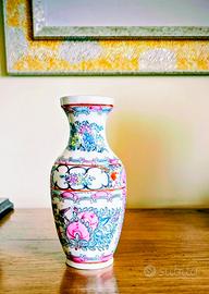 Vaso cinese porcellana bianca con decori