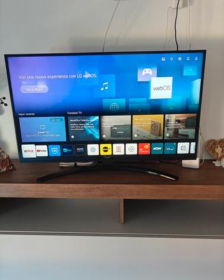 Smart tv LG 43" 