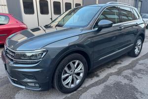 Volkswagen Tiguan 2.0 TDI SCR DSG Business BlueMot