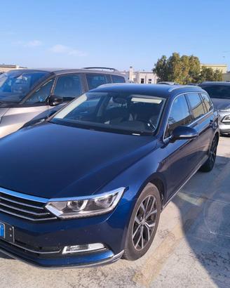 Passat Station 2.0 TDI 150cv Executive fatturabile