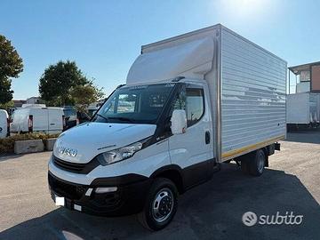 Daily 35c14 e6 furgone in lega 4.35 2019 e6