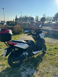 Yamaha XMax