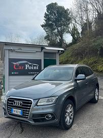 audi Q5 3.0 v6 245cv gancio traino