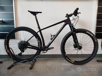 MEGAMO FACTORY 30  TAGLIA XL (2024)