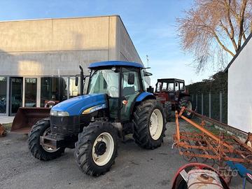 New Holland TD 5050 DT con 4800 ore